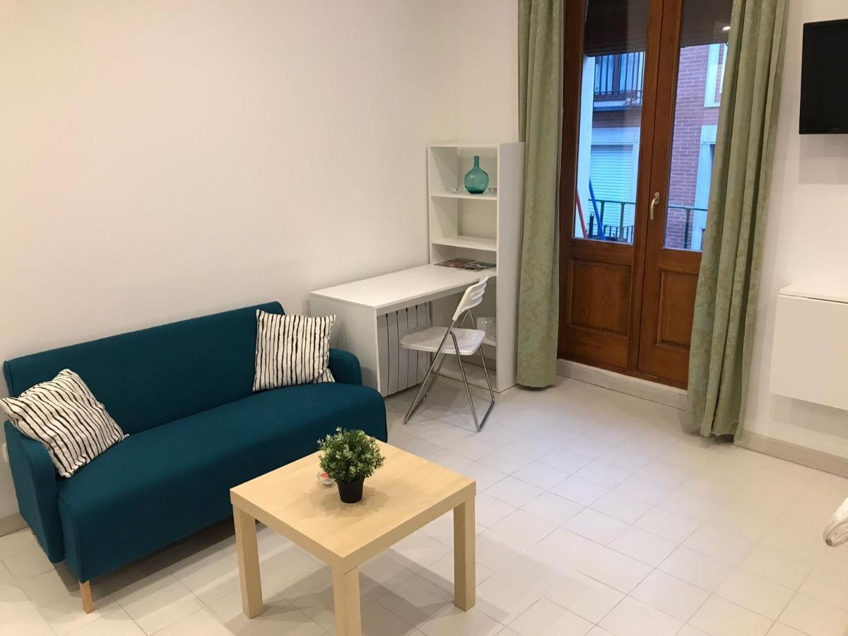 Un Genial Estudio En El Barrio Las Cortes Madrid Dış mekan fotoğraf