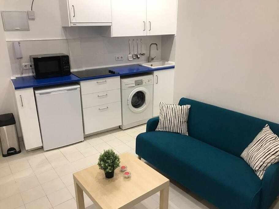 Un Genial Estudio En El Barrio Las Cortes Madrid Dış mekan fotoğraf